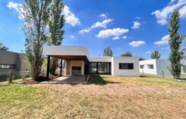 Casa en La Rinconada, Ibarlucea