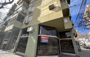 Local en Presidente Roca y Cerrito