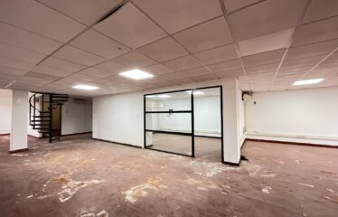 Local en Presidente Roca y Cerrito