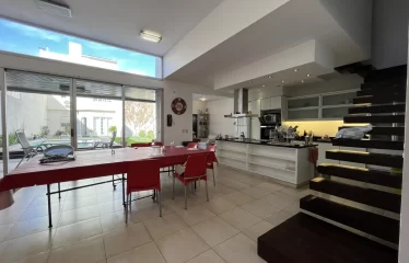 Casa en Pasaje Caldas al 500