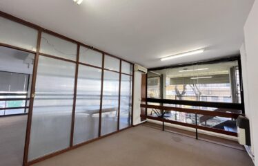 Local en Presidente Roca y Cerrito