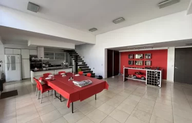 Casa en Pasaje Caldas al 500