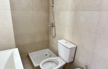 Monoambiente en 1° de Mayo al 1100