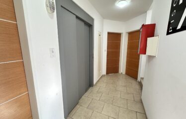 Monoambiente en 1° de Mayo al 1100