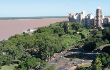 Departamento en Alem al 1500