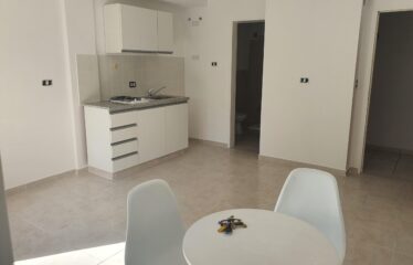 Monoambiente en Pte. Roca al 1400