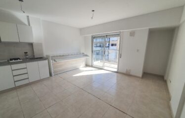 Monoambiente en Pte. Roca al 1400