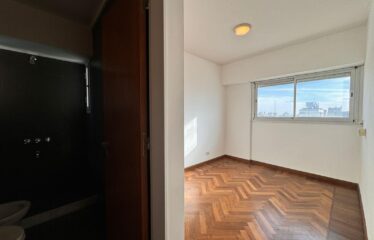 Departamento en 1° de Mayo al 900