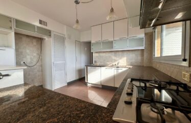 Departamento en 1° de Mayo al 900