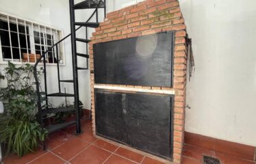 Casa en Suipacha al 300