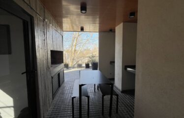 Monoambiente en Crespo al 300