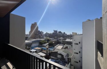 Monoambiente en Crespo al 300