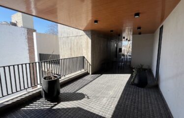 Monoambiente en Crespo al 300