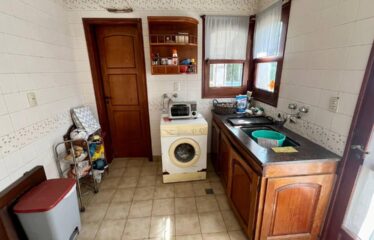 Casa en French al 7900