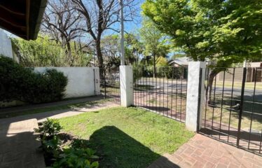 Casa en French al 7900