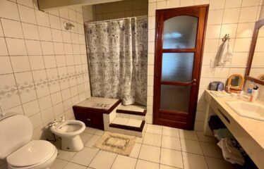 Casa en French al 7900