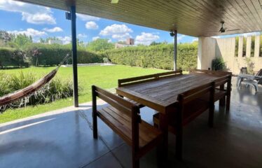 Casa en Puerto Roldán