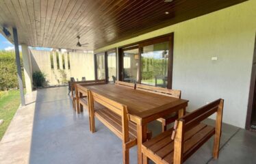 Casa en Puerto Roldán