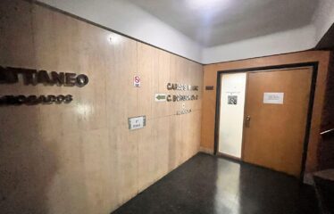 Oficina en Santa Fe al 800