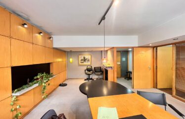 Oficina en Santa Fe al 800