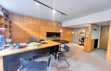 Oficina en Santa Fe al 800