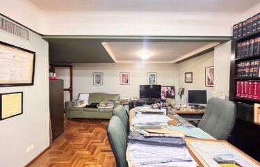 Oficina en Santa Fe al 800