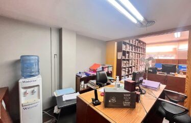 Oficina en Santa Fe al 800