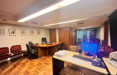 Oficina en Santa Fe al 800