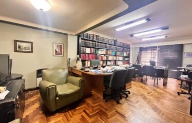 Oficina en Santa Fe al 800