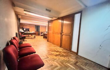 Oficina en Santa Fe al 800