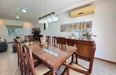 Casa en Larrea al 900, Funes