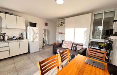 Departamento en Maipu al 2000