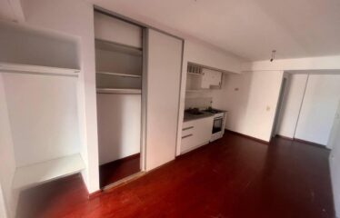 Departamento monoambiente en Ituzaingo al 100