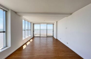 Departamento en Av. Francia al 200