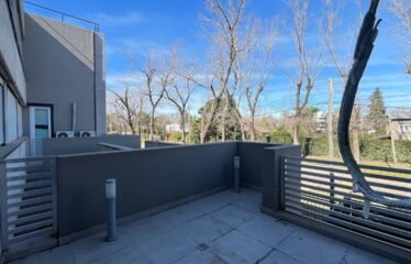 Departamento en Condominio Los Nogales, Fisherton