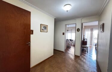 Departamento en San Juan al 1700