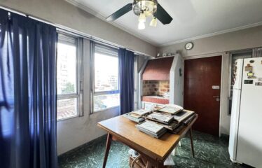 Departamento en San Juan al 1700