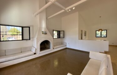 Casa en Los Troncos, Funes