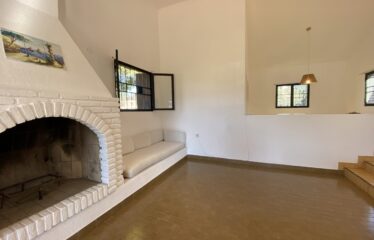 Casa en Los Troncos, Funes