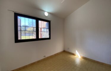 Casa en Los Troncos, Funes