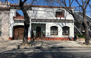 Casa en San Juan al 3200