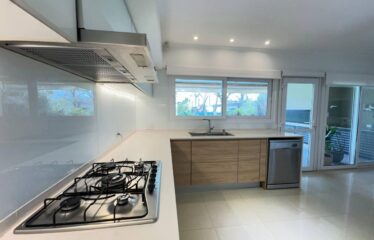 Casa en Miraflores, Funes Hills