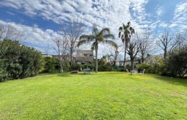 Casa en Miraflores, Funes Hills