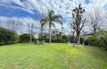 Casa en Miraflores, Funes Hills