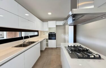 Casa en Cadaqués, Funes Hills