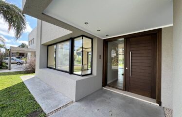 Casa en Cadaqués, Funes Hills