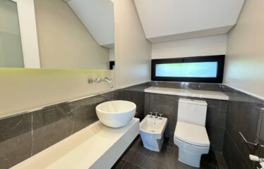 Casa en Cadaqués, Funes Hills