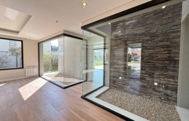 Casa en Cadaqués, Funes Hills