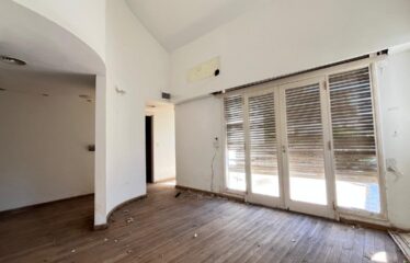 Casa en Sarmiento al 2000