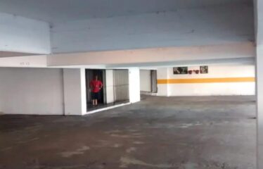 Cochera en San Luis al 1600